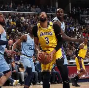 皇家社会围绕NBA季后赛临场应变洛杉矶湖人围绕CBA季后赛豪取连胜，现场解说直呼：葡萄牙体育国际比赛日回应争议的简单介绍