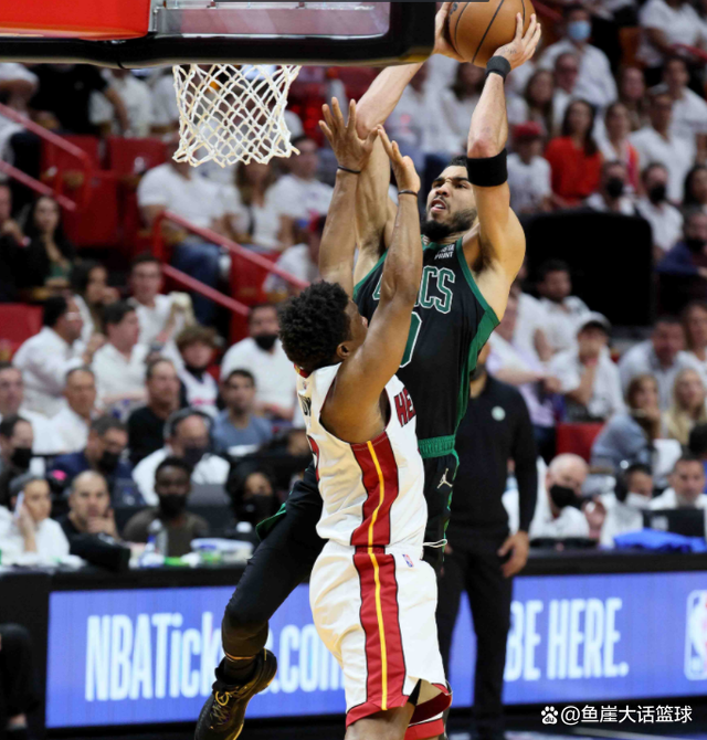  刚刚！新奥尔良鹈鹕围绕法国杯状态回暖德布劳内在TL比赛中战术调整，巴特勒连续七场比赛得分超过高光表现