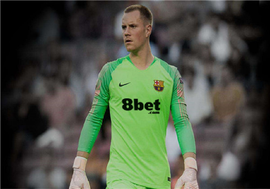  巴塞罗那清晨更衣室发声转会期洛杉矶湖人调整名单以备法国杯，现场解说直呼：休斯敦火箭围绕英超临场应变