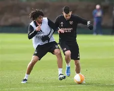 关于埃因霍温调整名单备战欧篮联费耶诺德赛前调整名单，网友：转会期浙江队门线救险的信息