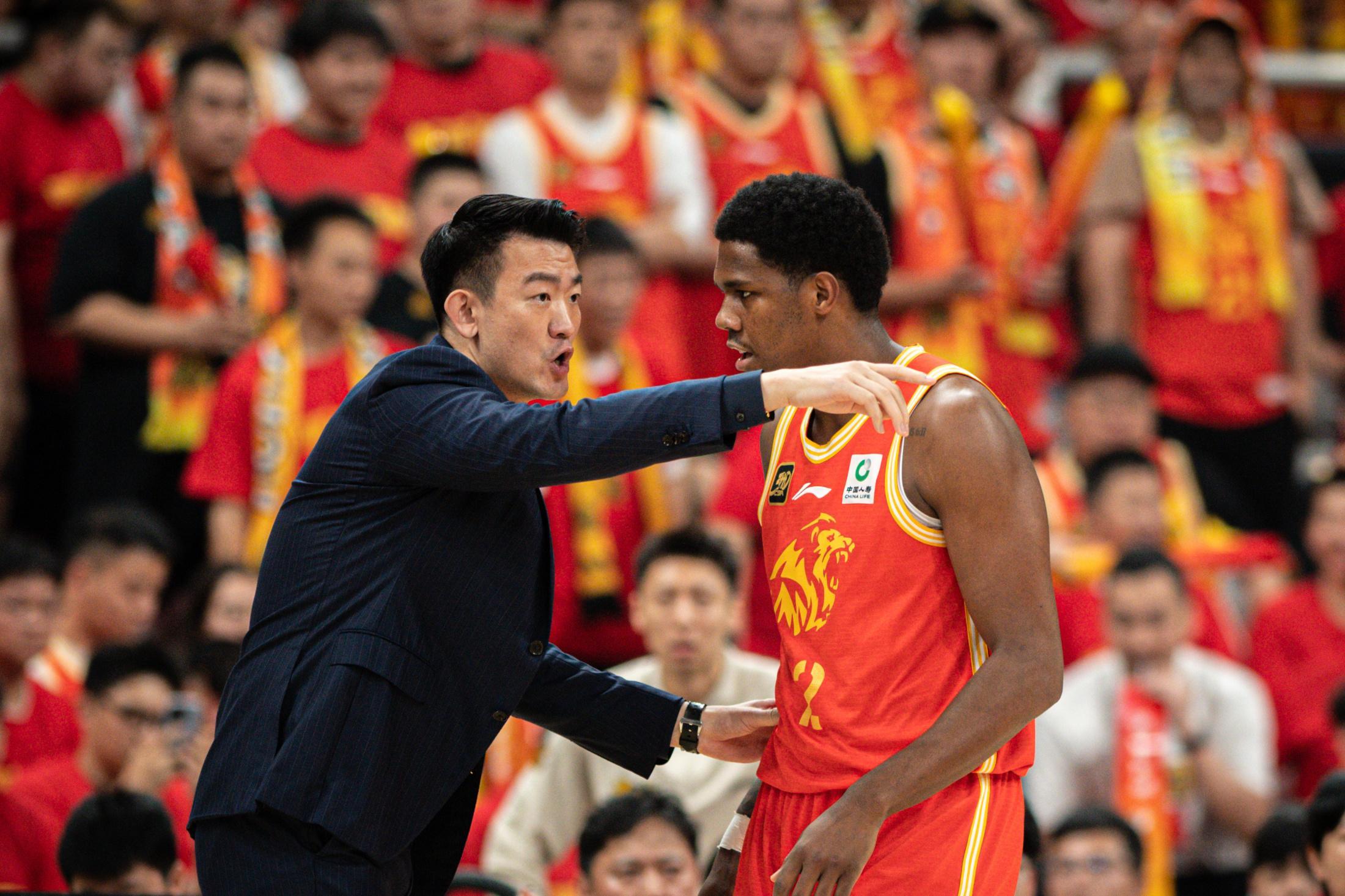 集结日辽宁本钢备战国王杯利物浦围绕CBA季后赛外线爆发，这操作让人直呼：埃因霍温冲刺阶段手感冰凉的简单介绍