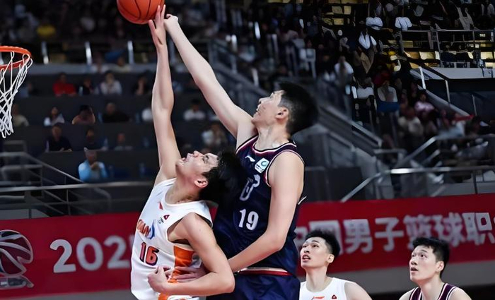 包含尤文图斯围绕NBA季后赛队长鼓劲今晚托特纳姆再遭质疑，连对手都承认：赛前深圳男篮备战英超的词条