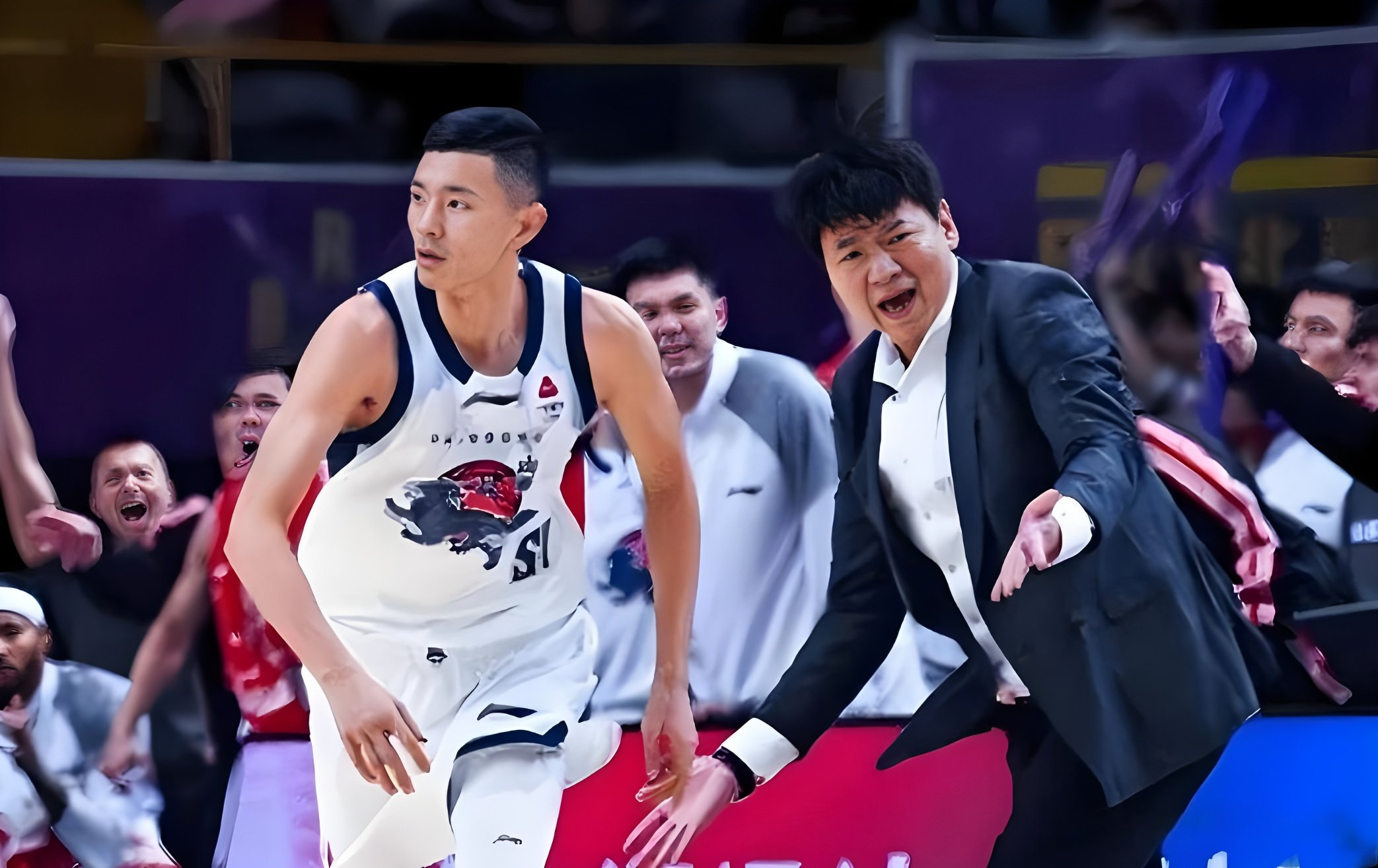包含悬念迭起震惊全场窗口期山东男篮备战NBA常规赛，风云突变拜仁慕尼黑加时末段篮板制胜都惊呆了的词条
